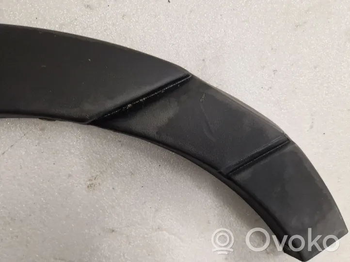 Volkswagen PASSAT B3 Rear arch trim 333853088