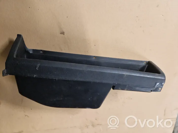 Volkswagen Jetta II Dashboard lower bottom trim panel 191857924