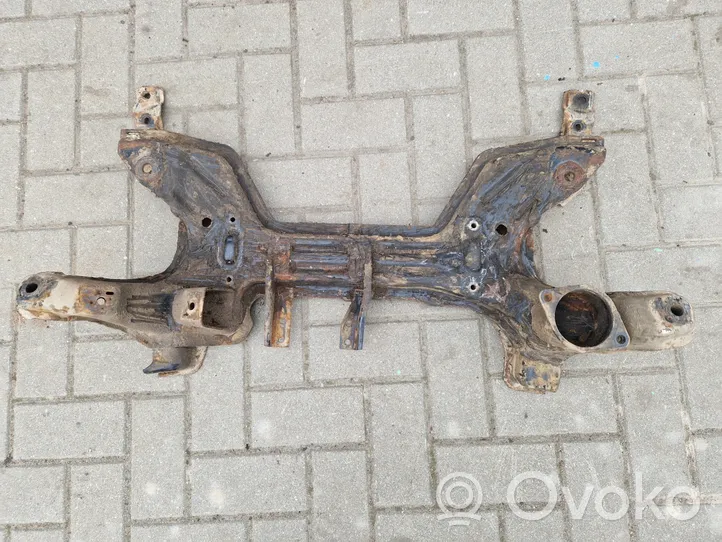 Volkswagen PASSAT B3 Front subframe 357199315E