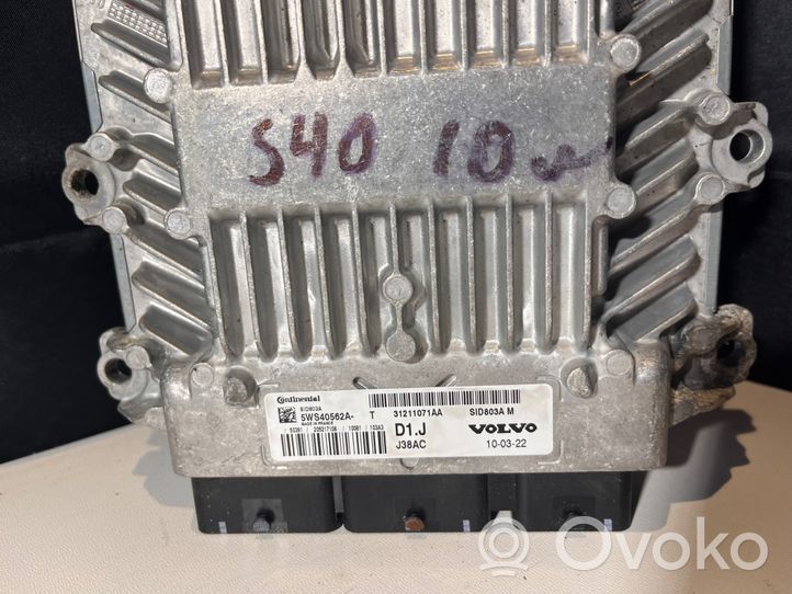 Volvo C30 Calculateur moteur ECU 5WS40502A