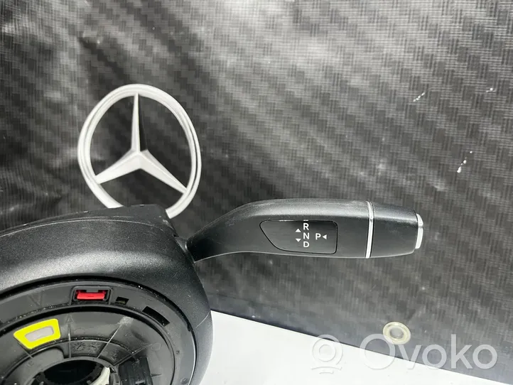 Mercedes-Benz E W213 Ohjauspyörän pylvään verhoilu A2139007710