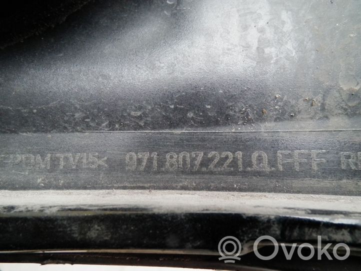Porsche Panamera (971) Zderzak przedni 971807221Q