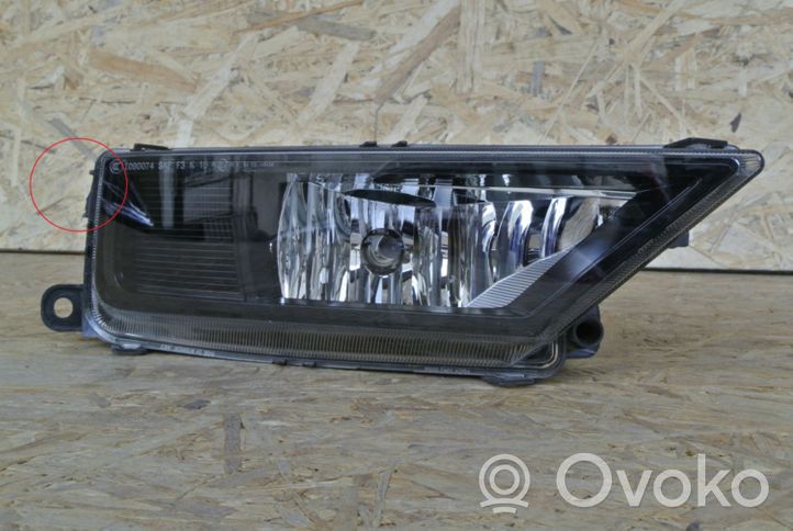 Volkswagen Tiguan Lampa przednia 5NA941700B