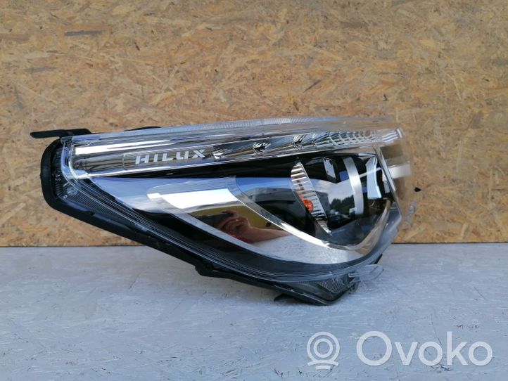 Toyota Hilux (AN120, AN130) Headlight/headlamp 