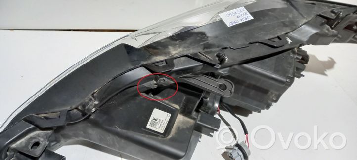 Toyota Camry Faro delantero/faro principal 8111033A20