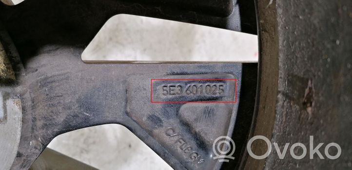 Skoda Octavia Mk4 Felgi aluminiowe R17 5E3601025