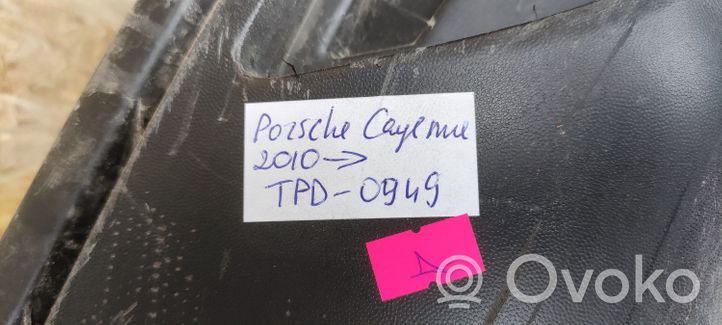 Porsche Cayenne (92A) Moulure inférieure de pare-chocs arrière 7P5807521
