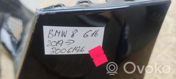 BMW 8 G15 Передний бампер 51118070558