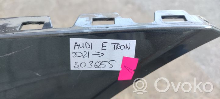 Audi e-tron Etupuskuri 4J3807529