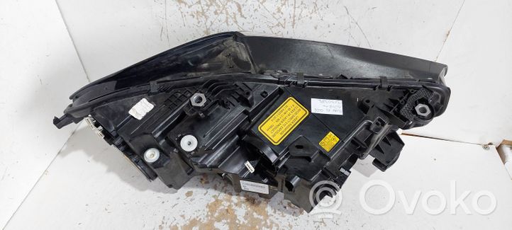 BMW X6M G06 F96 Phare frontale 5A27997