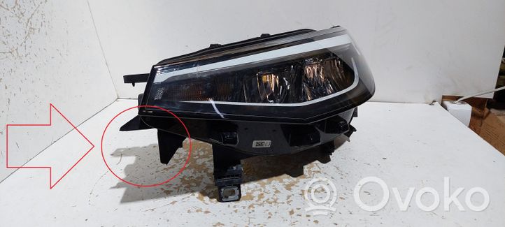 Volkswagen ID.4 Lampa przednia 11B941005A