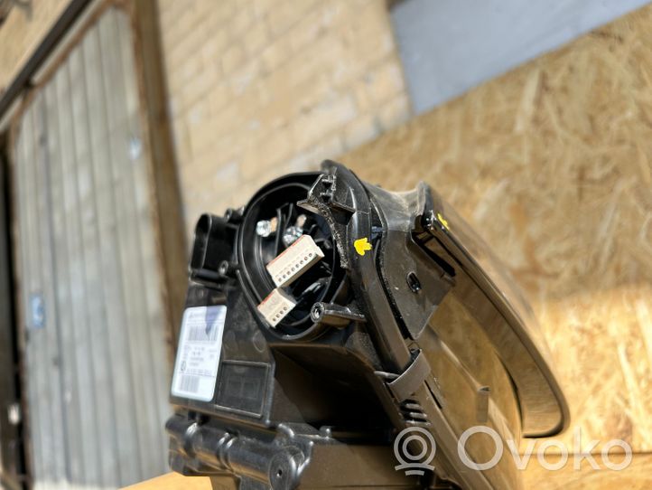 BMW X7 G07 Lampa przednia 9852956