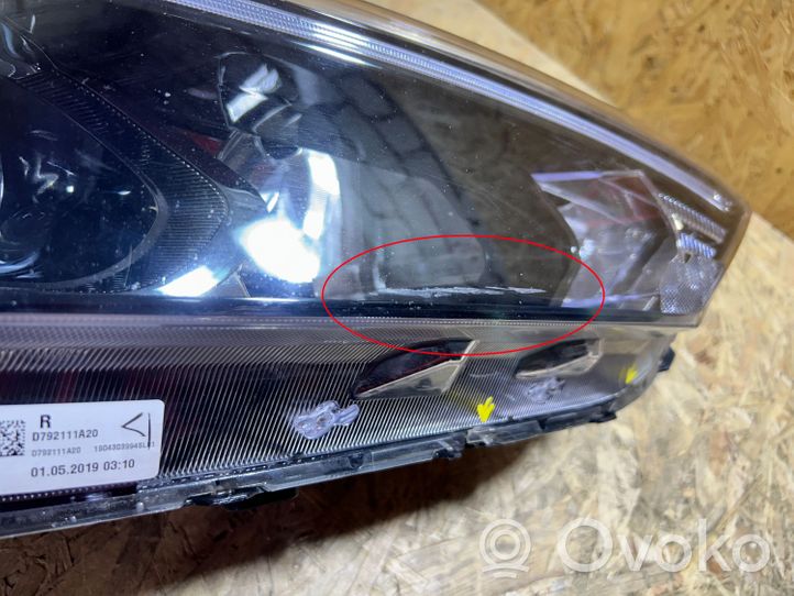 Hyundai Tucson TL Faro delantero/faro principal 92102D7500