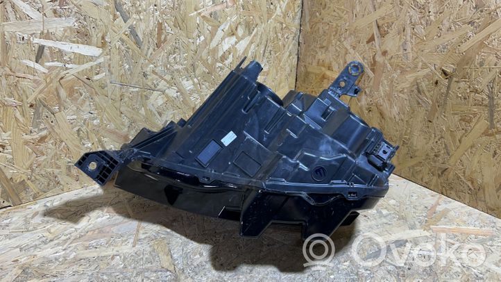 Citroen C4 III e-C4 Faro/fanale 9830649280