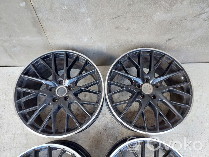 Porsche Panamera (971) R21 alloy rim 971601025