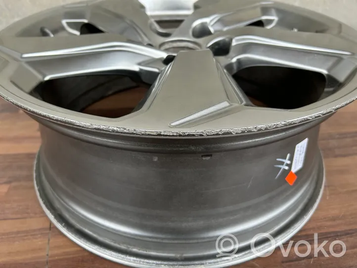 Toyota RAV 4 (XA50) R18 alloy rim 4261A42140