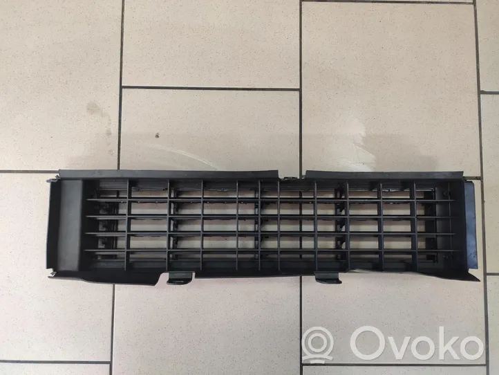 Nissan Qashqai Garniture de radiateur 62322-HV80A