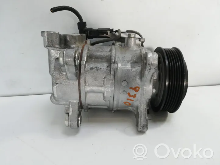 BMW M3 Ilmastointilaitteen kompressorin pumppu (A/C) 9299328