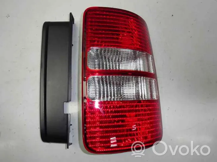 Volkswagen Caddy Lampa tylna 2K5945096K