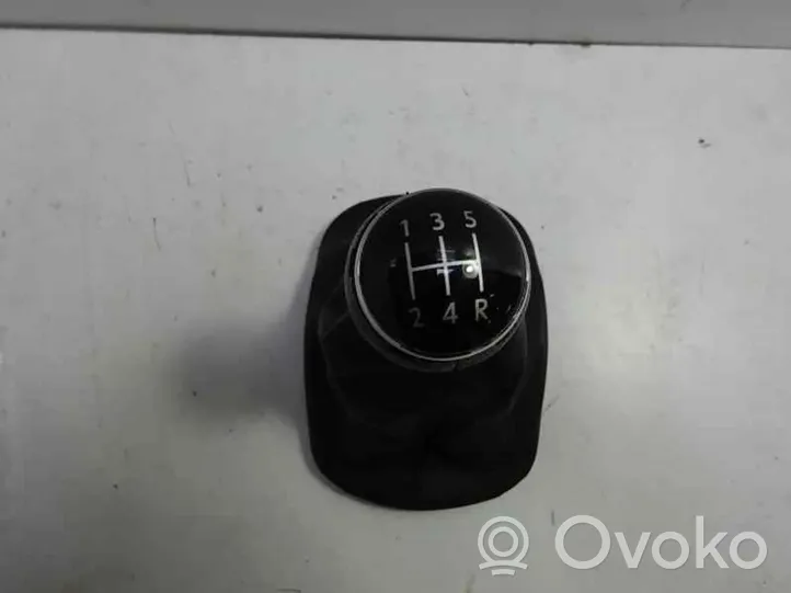 Volkswagen PASSAT B5 Vaihdevivun/vaihtajan verhoilu nahka/nuppi POMOPASSAT