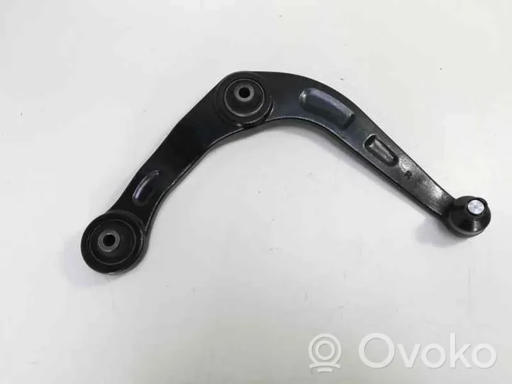 Peugeot 206+ Triangle bras de suspension inférieur avant 3521S1