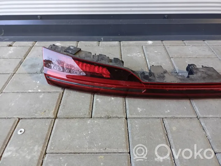 Audi e-tron Rear/tail lights 4KE945095D