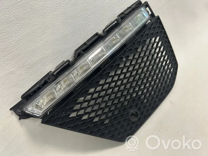 Mercedes-Benz GLE (W166 - C292) Faro diurno con luce led 