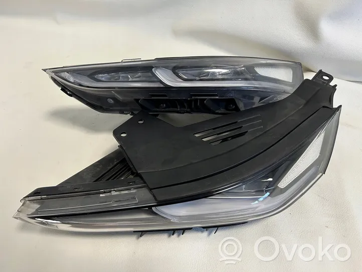 Hyundai Santa Fe LED Daytime headlight 