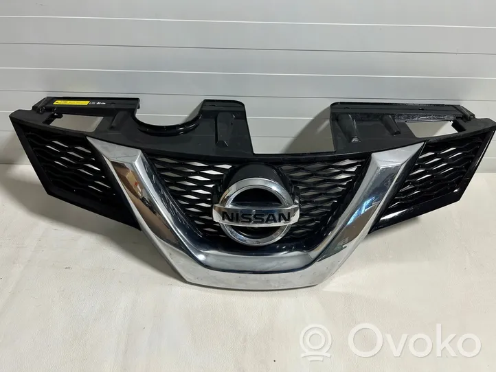 Nissan X-Trail T32 Front grill 