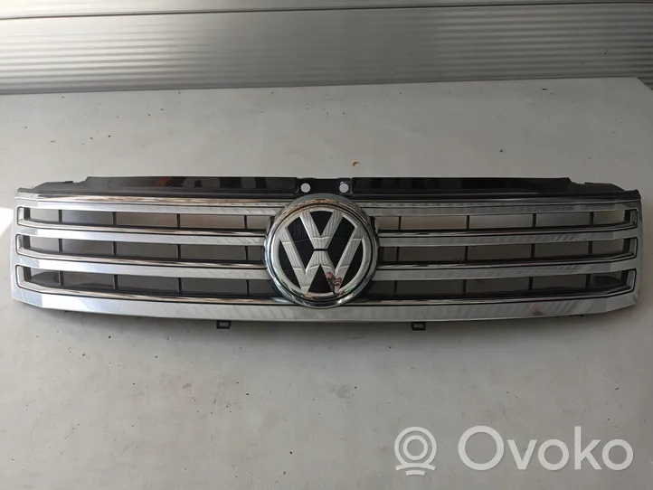 Volkswagen Phaeton Grotelės priekinės 