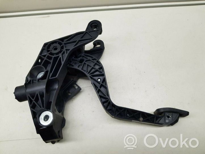 Ford Fiesta Clutch pedal AY117B633AD