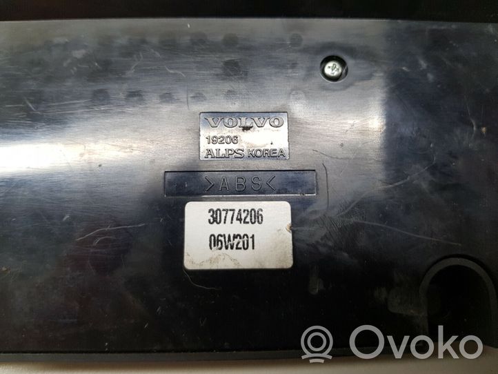 Volvo V50 Commutateur de commande de siège 30774206