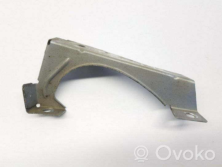 Peugeot Expert Fender mounting bracket 005361