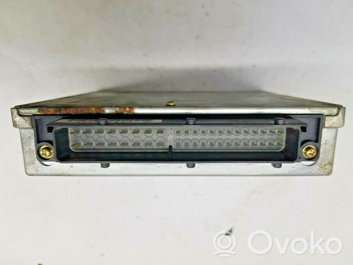 Opel Vectra B Calculateur moteur ECU 90505792