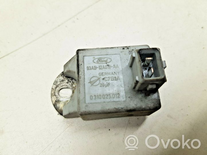 Ford Escort Ignition amplifier control unit 93AB12A019AA