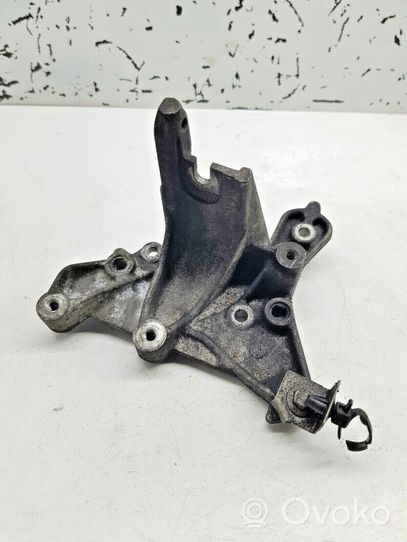 Ford Mondeo MK IV Supporto della valvola di raffreddamento EGR 9656392880