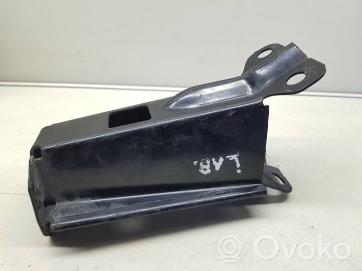 Volvo V70 Rivestimento anteriore minigonna laterale 