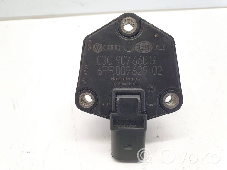 Skoda Octavia Mk2 (1Z) Sensore di pressione dell’olio 03C907660G