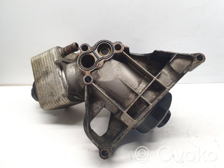 Volkswagen Touareg I Supporto di montaggio del filtro dell’olio 022199354L