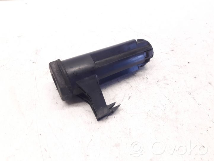 Ford Focus Fixation de radiateur 8V818A194BC