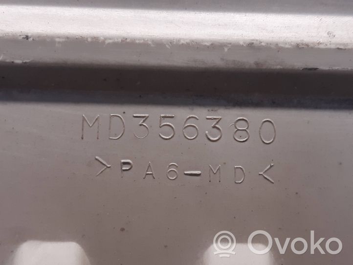 Mitsubishi Space Wagon Couvercle cache moteur MD356380