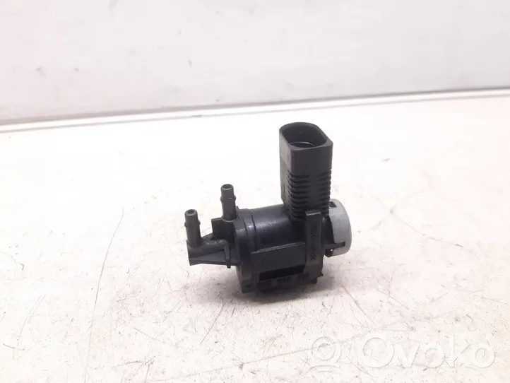 Audi A1 Solenoidinis vožtuvas 1K0906283A