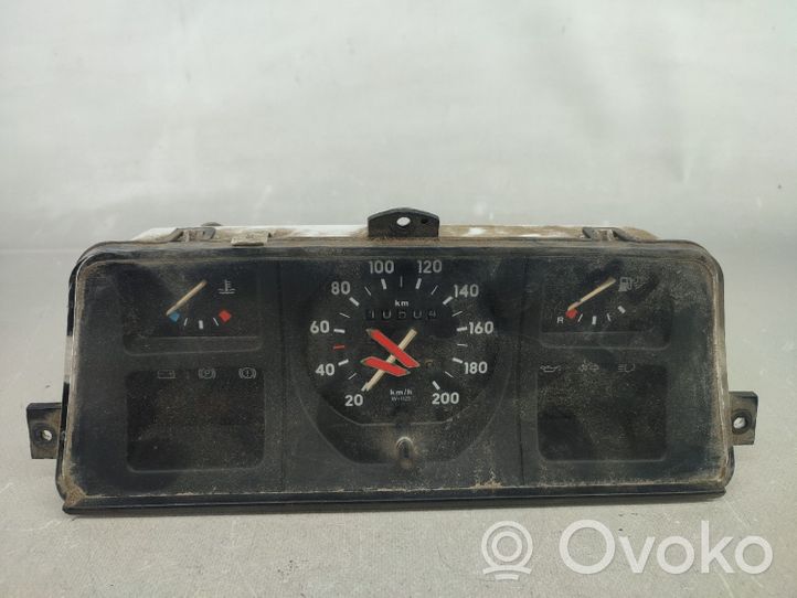 Opel Corsa A Compteur de vitesse tableau de bord 