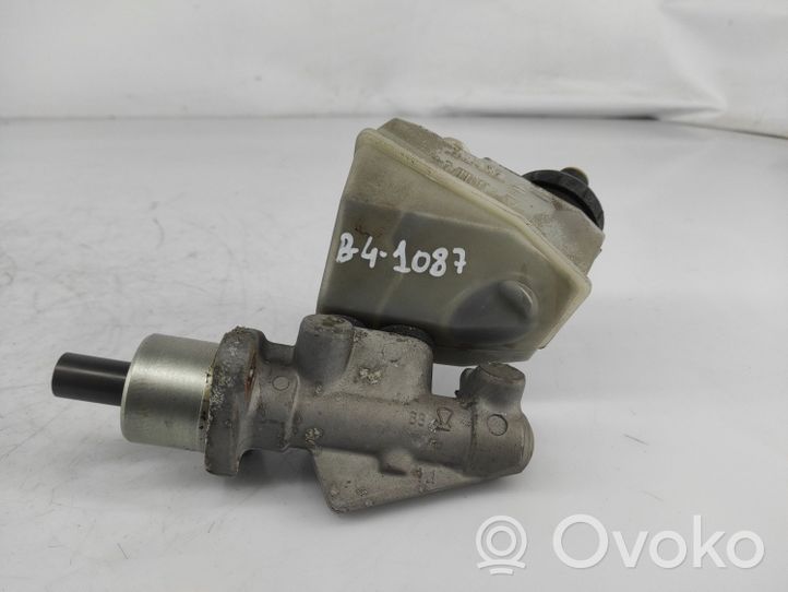 Renault Clio II Master brake cylinder 