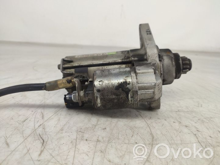 Volkswagen Golf VI Starter motor 