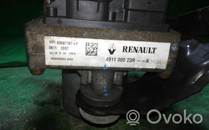 Renault Laguna III Ohjaustehostimen pumppu 