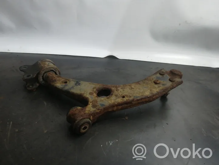 Volvo V50 Triangle bras de suspension inférieur avant 