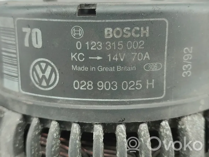 Volkswagen Golf III Generaattori/laturi 