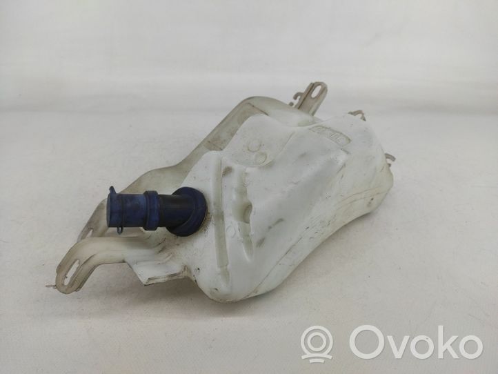 Alfa Romeo GT Windshield washer fluid reservoir/tank 