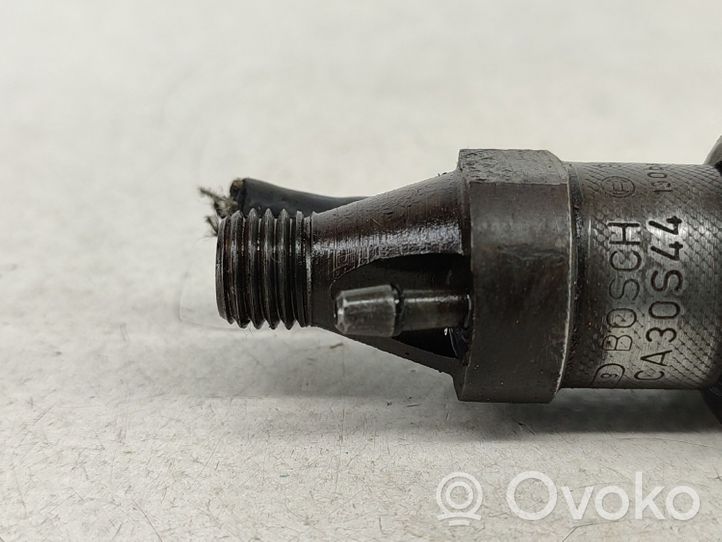 Mercedes-Benz 190 W201 Injecteur de carburant 